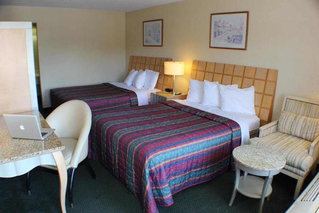 Days Inn By Wyndham Greeneville Habitación foto