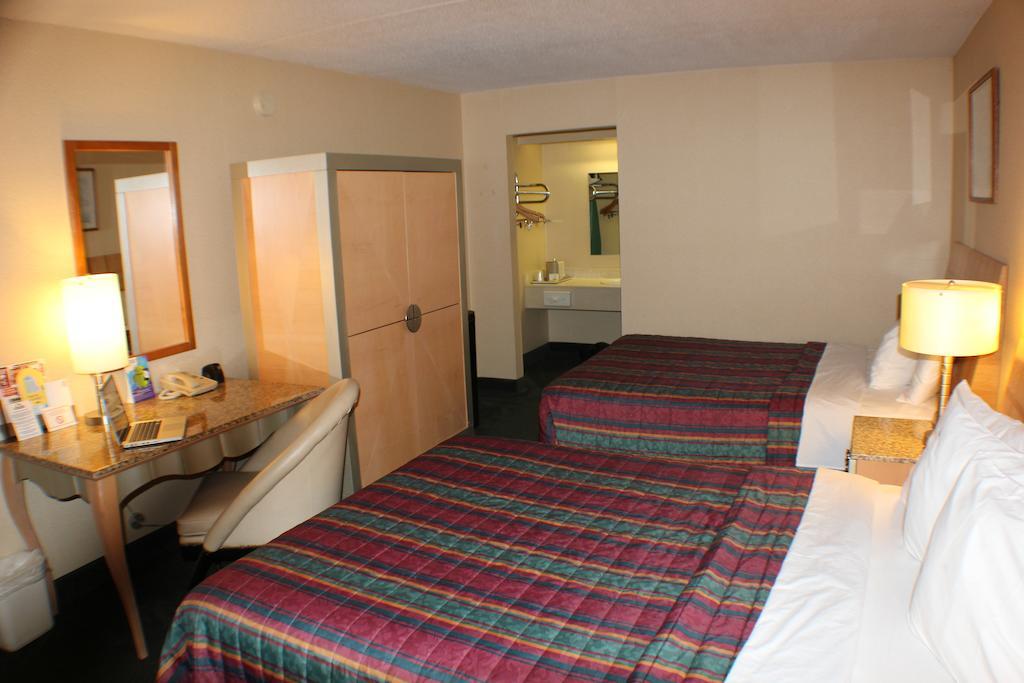 Days Inn By Wyndham Greeneville Habitación foto