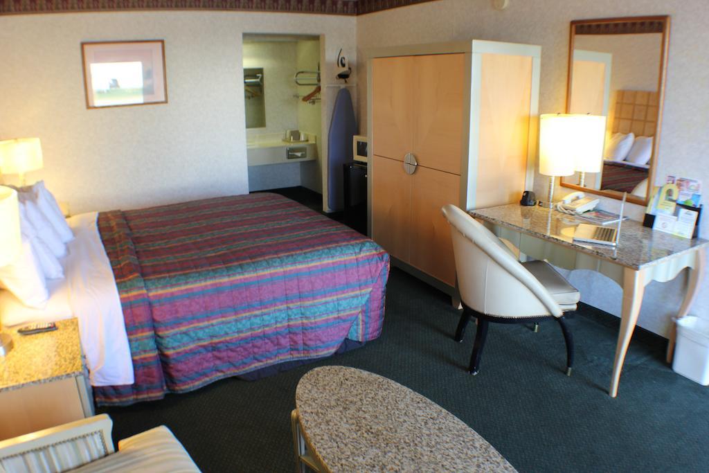 Days Inn By Wyndham Greeneville Habitación foto